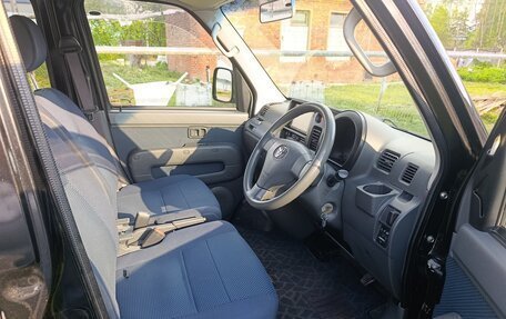 Toyota Pixis Van I, 2015 год, 580 000 рублей, 8 фотография
