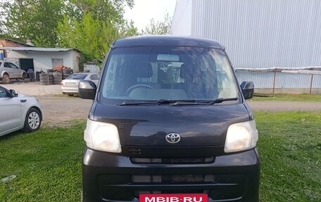Toyota Pixis Van I, 2015 год, 580 000 рублей, 6 фотография