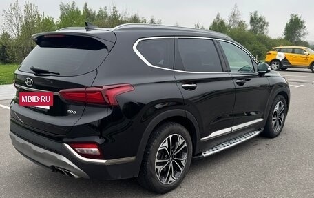 Hyundai Santa Fe IV, 2018 год, 2 350 000 рублей, 3 фотография