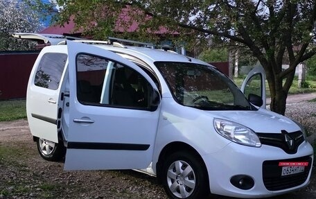 Renault Kangoo II рестайлинг, 2018 год, 1 200 000 рублей, 11 фотография