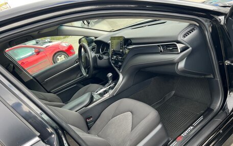 Toyota Camry, 2021 год, 1 650 000 рублей, 4 фотография