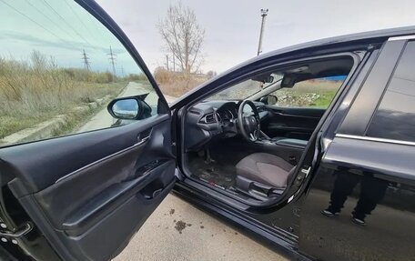 Toyota Camry, 2021 год, 1 650 000 рублей, 7 фотография