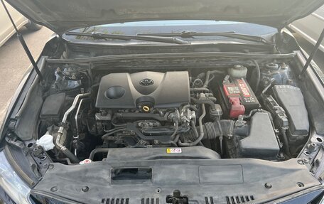 Toyota Camry, 2021 год, 1 650 000 рублей, 8 фотография