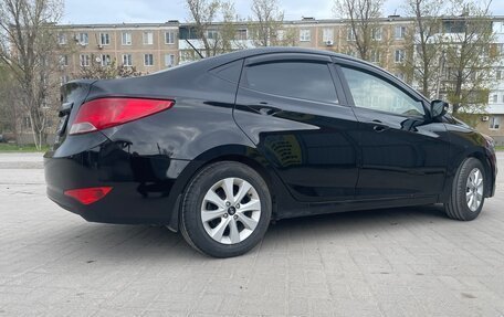 Hyundai Solaris II рестайлинг, 2016 год, 850 000 рублей, 4 фотография