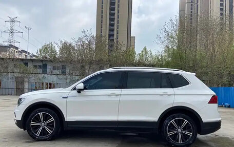 Volkswagen Tiguan II, 2020 год, 1 670 004 рублей, 4 фотография