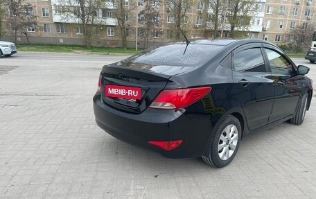 Hyundai Solaris II рестайлинг, 2016 год, 850 000 рублей, 5 фотография