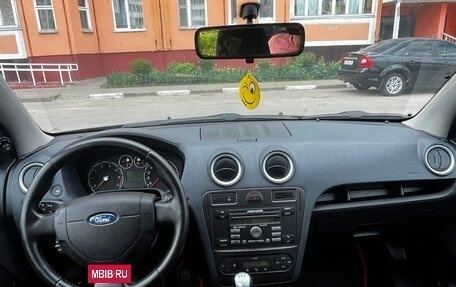 Ford Fusion I, 2006 год, 520 000 рублей, 3 фотография