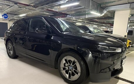 BMW iX, 2022 год, 5 000 000 рублей, 15 фотография