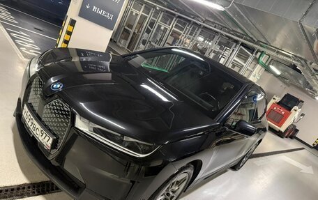 BMW iX, 2022 год, 5 000 000 рублей, 26 фотография