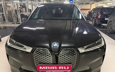 BMW iX, 2022 год, 5 000 000 рублей, 18 фотография