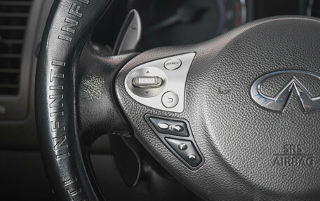 Infiniti QX70, 2015 год, 2 849 000 рублей, 17 фотография