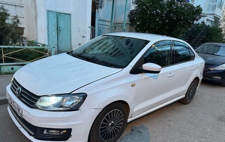 Volkswagen Polo VI (EU Market), 2011 год, 450 000 рублей, 3 фотография