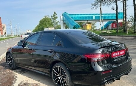 Mercedes-Benz E-Класс, 2020 год, 4 600 000 рублей, 3 фотография