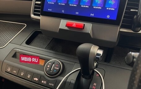 Honda Freed I, 2013 год, 1 350 000 рублей, 14 фотография