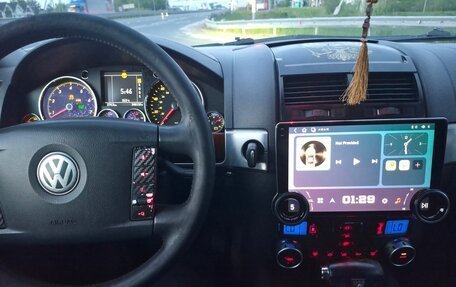 Volkswagen Touareg III, 2003 год, 599 000 рублей, 16 фотография