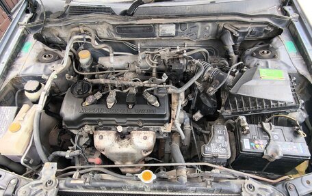 Nissan Sunny N16, 2002 год, 300 000 рублей, 6 фотография