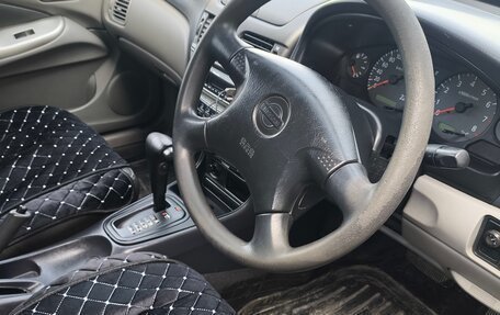 Nissan Sunny N16, 2002 год, 300 000 рублей, 21 фотография