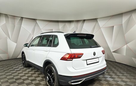 Volkswagen Tiguan II, 2021 год, 4 200 000 рублей, 4 фотография