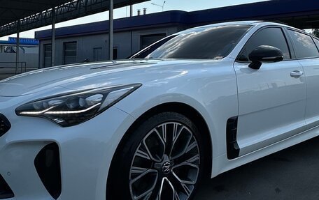 KIA Stinger I, 2018 год, 2 300 000 рублей, 1 фотография