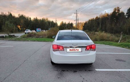 Chevrolet Cruze II, 2010 год, 445 000 рублей, 5 фотография