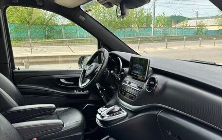 Mercedes-Benz V-Класс, 2019 год, 4 900 000 рублей, 5 фотография