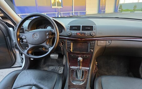 Mercedes-Benz E-Класс, 2005 год, 1 149 000 рублей, 12 фотография