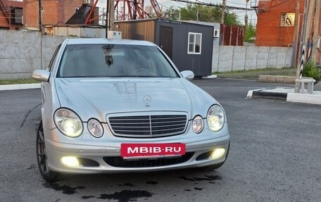 Mercedes-Benz E-Класс, 2005 год, 1 149 000 рублей, 5 фотография