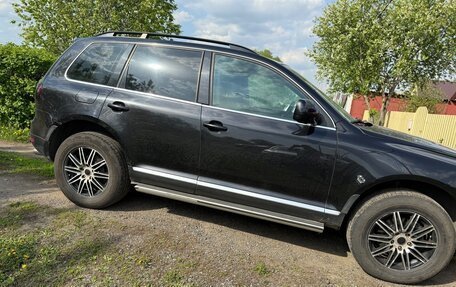 Volkswagen Touareg III, 2006 год, 650 000 рублей, 2 фотография