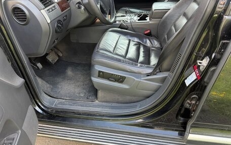 Volkswagen Touareg III, 2006 год, 650 000 рублей, 6 фотография