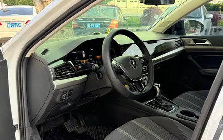 Volkswagen Lavida, 2022 год, 1 330 004 рублей, 7 фотография