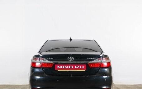 Toyota Camry, 2016 год, 2 099 000 рублей, 6 фотография