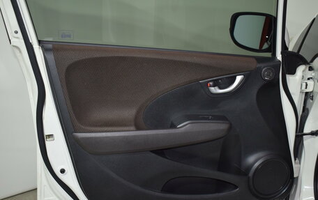 Honda Fit Shuttle I рестайлинг, 2012 год, 1 045 000 рублей, 18 фотография