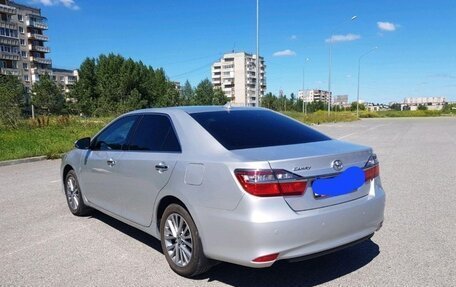 Toyota Camry, 2017 год, 2 600 000 рублей, 4 фотография
