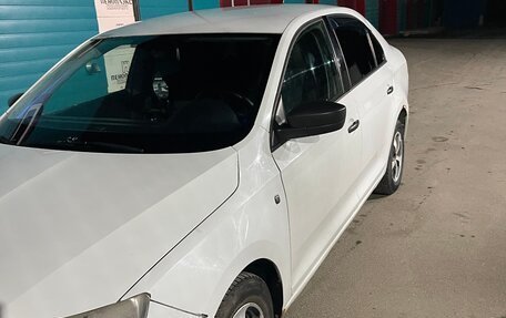 Skoda Rapid I, 2014 год, 450 000 рублей, 3 фотография
