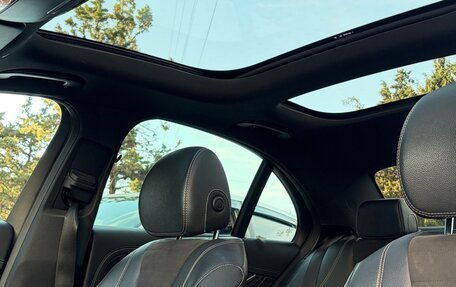Mercedes-Benz E-Класс, 2016 год, 3 000 000 рублей, 17 фотография