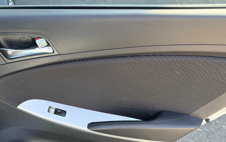 Hyundai Solaris II рестайлинг, 2012 год, 840 000 рублей, 19 фотография