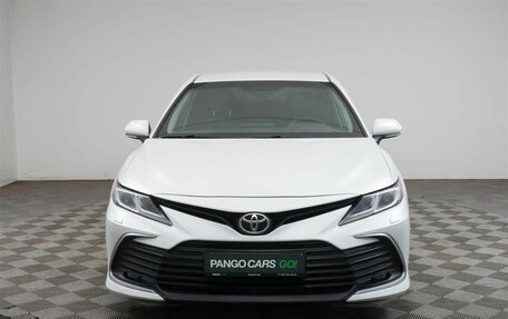 Toyota Camry, 2021 год, 2 750 000 рублей, 12 фотография