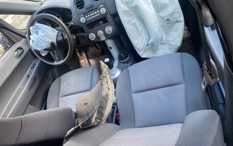 Mitsubishi Colt VI рестайлинг, 2006 год, 100 000 рублей, 6 фотография