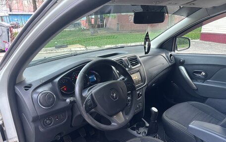 Renault Sandero II рестайлинг, 2014 год, 630 000 рублей, 7 фотография