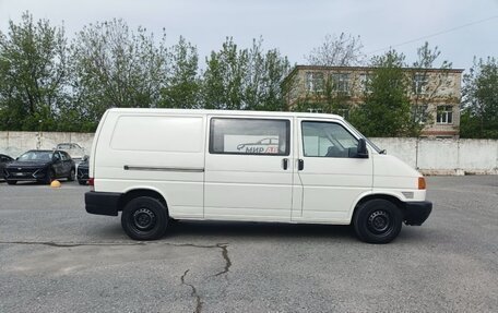 Volkswagen Transporter T4, 2001 год, 765 000 рублей, 3 фотография