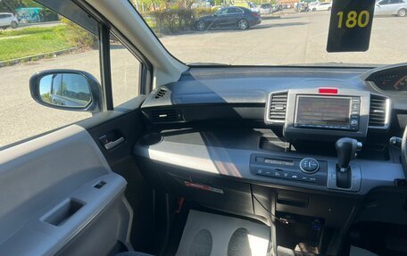 Honda Freed I, 2009 год, 929 000 рублей, 17 фотография