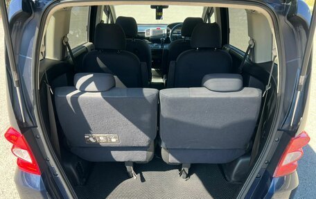 Honda Freed I, 2009 год, 929 000 рублей, 13 фотография