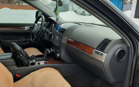 Volkswagen Touareg III, 2007 год, 1 150 000 рублей, 10 фотография