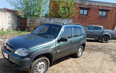 Chevrolet Niva I рестайлинг, 2013 год, 430 000 рублей, 4 фотография