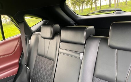 Toyota Harrier, 2019 год, 3 330 000 рублей, 8 фотография