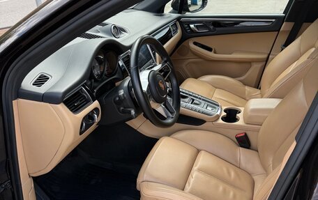 Porsche Macan I рестайлинг, 2017 год, 3 800 000 рублей, 3 фотография