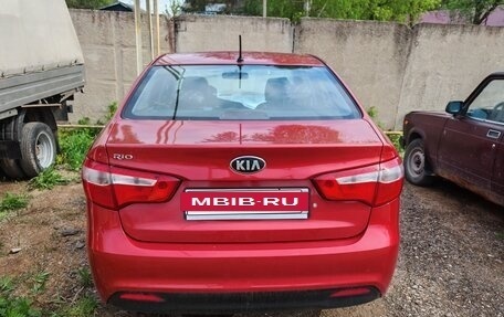 KIA Rio III рестайлинг, 2013 год, 840 000 рублей, 2 фотография