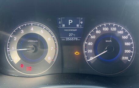 Hyundai Solaris II рестайлинг, 2012 год, 750 000 рублей, 9 фотография