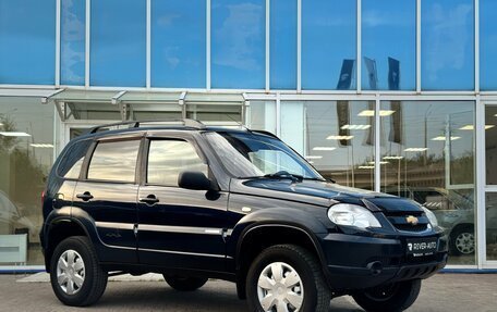 Chevrolet Niva I рестайлинг, 2011 год, 445 000 рублей, 2 фотография