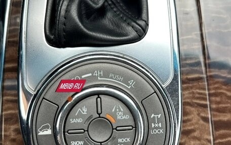 Nissan Patrol, 2013 год, 1 950 000 рублей, 30 фотография